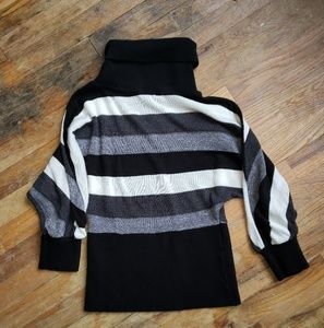 BCX Sweaters - BCX sweater v stripes turtle neck size M - H10 BCX Sweaters - BCX sweater v stripes turtle neck size M - H10